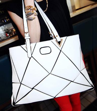 พร้อมส่ง กระเป๋าMaomoa รุ่น 18-010 กระเป๋าสะพายนำเข้าจากเจ้าของแบรนด์แท้100% คุณภาพดี